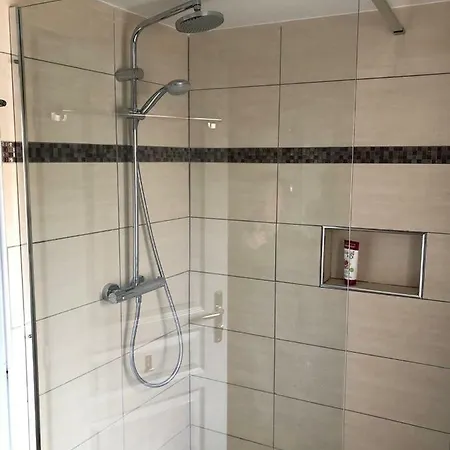 Apartman De Lattre De Tassigny